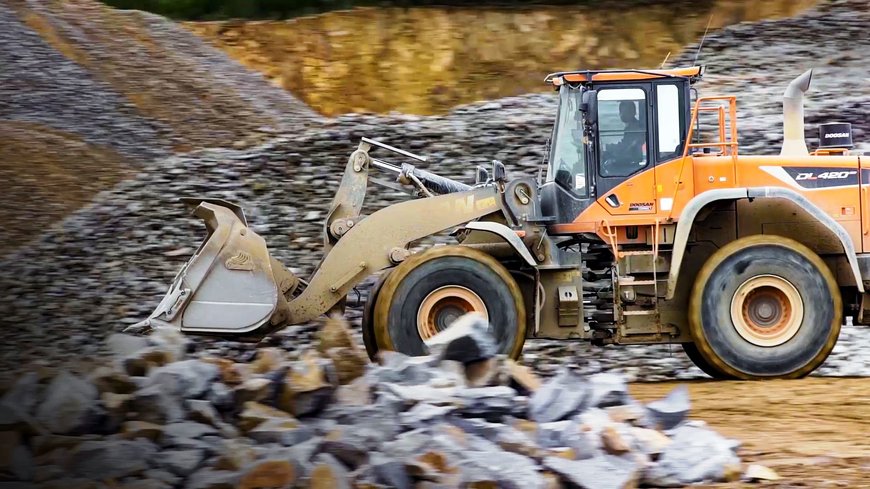 GRANITA Lomy Assembles a Fleet of 11 Doosan Machines